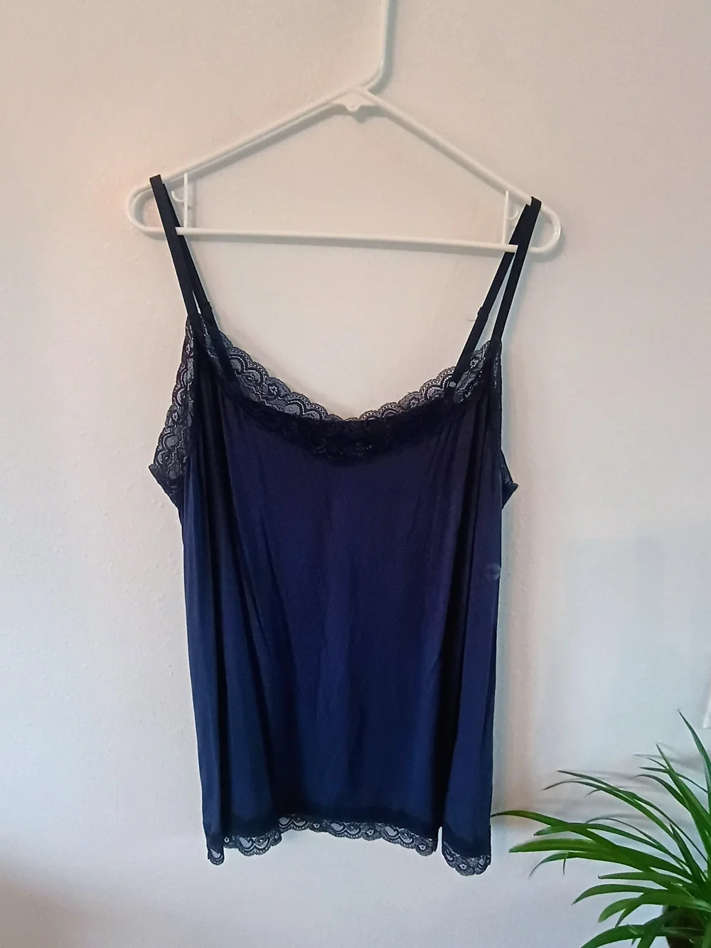 Lane Bryant Lace Cami 22/24 Navy Blue Adjustable Strap Tank Top NWT Plus Size